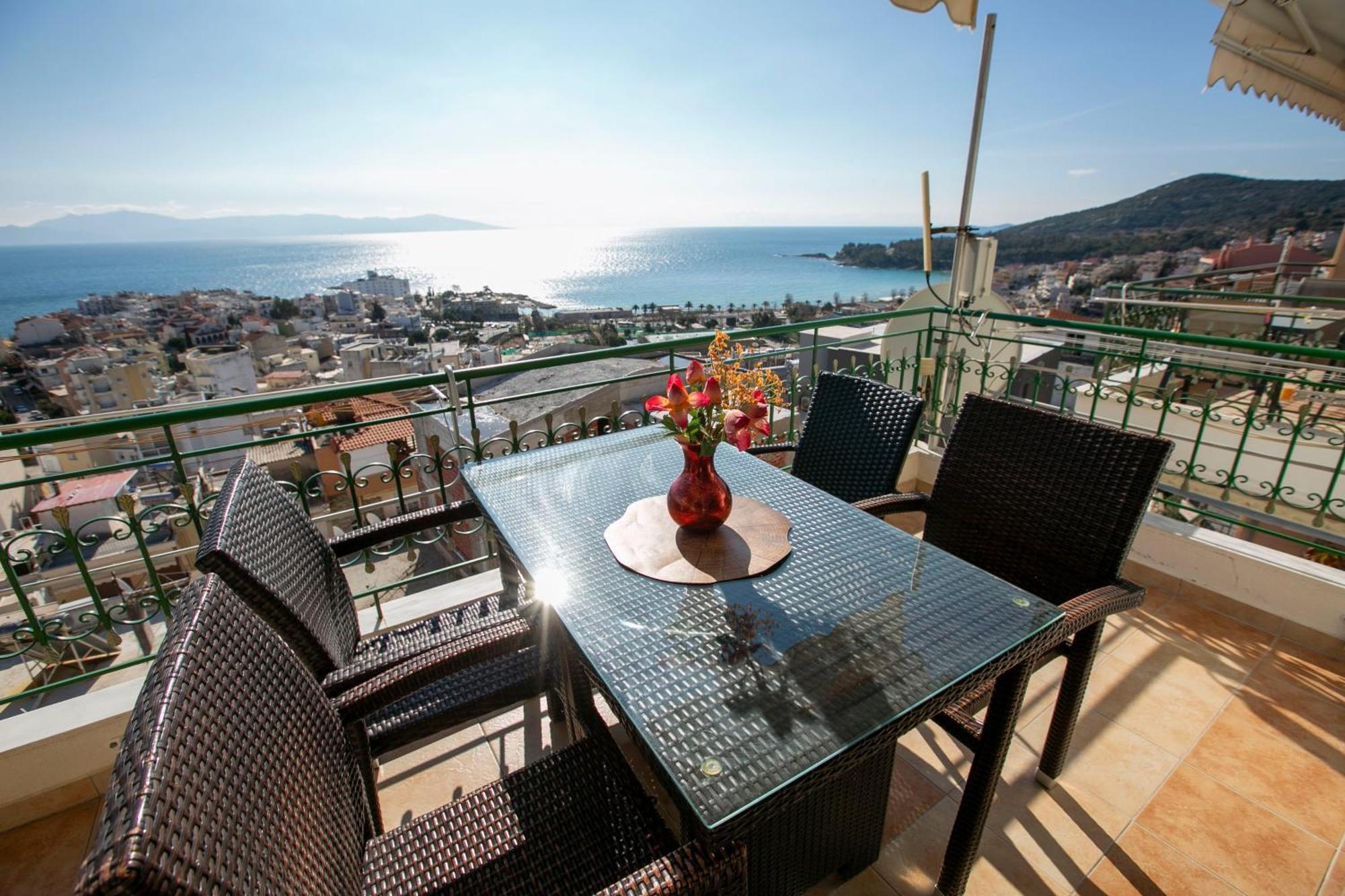 Blue Sky Appartment Кавала Экстерьер фото